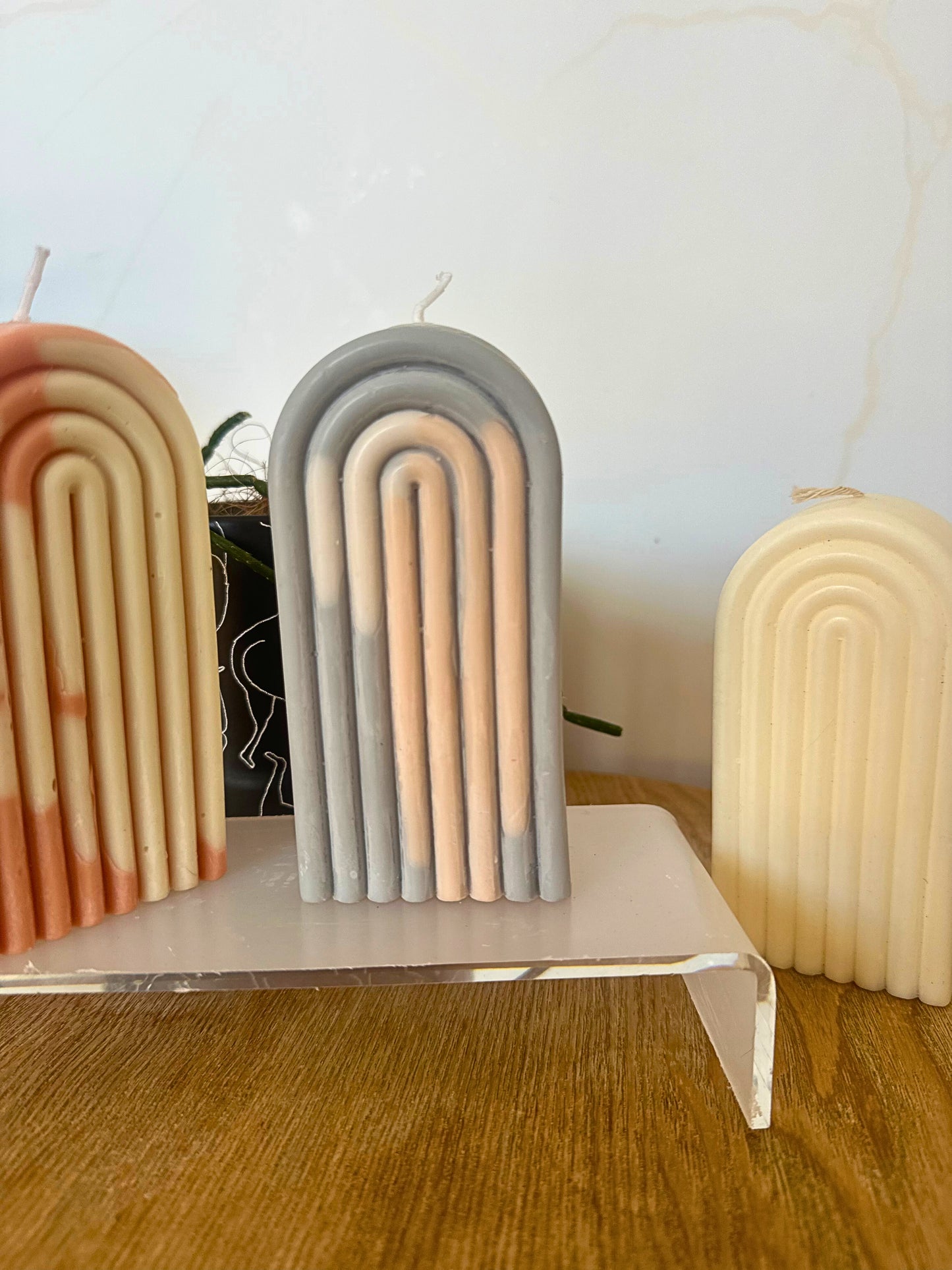 Suki Home The Arch Pillar Candle on Display