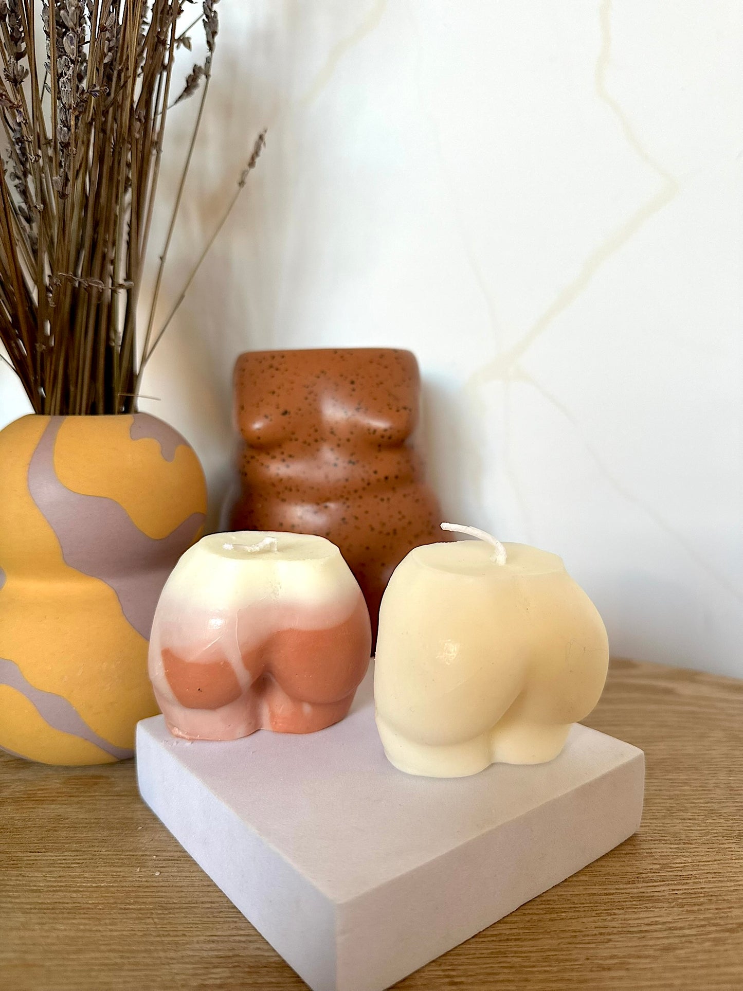 Suki Home The Booty Candle