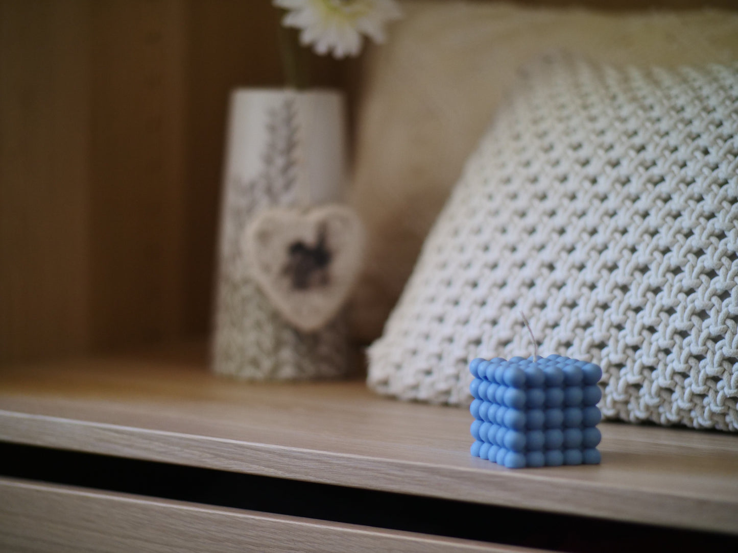 Suki Home The Multi Cube Bubble Candle Image 1