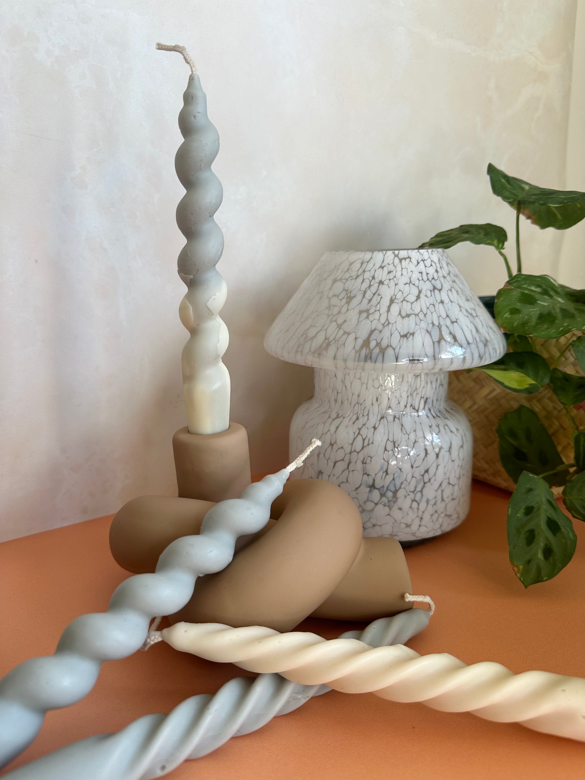 Suki Home Twist and Twirl Pillar Candle Combo Image 2