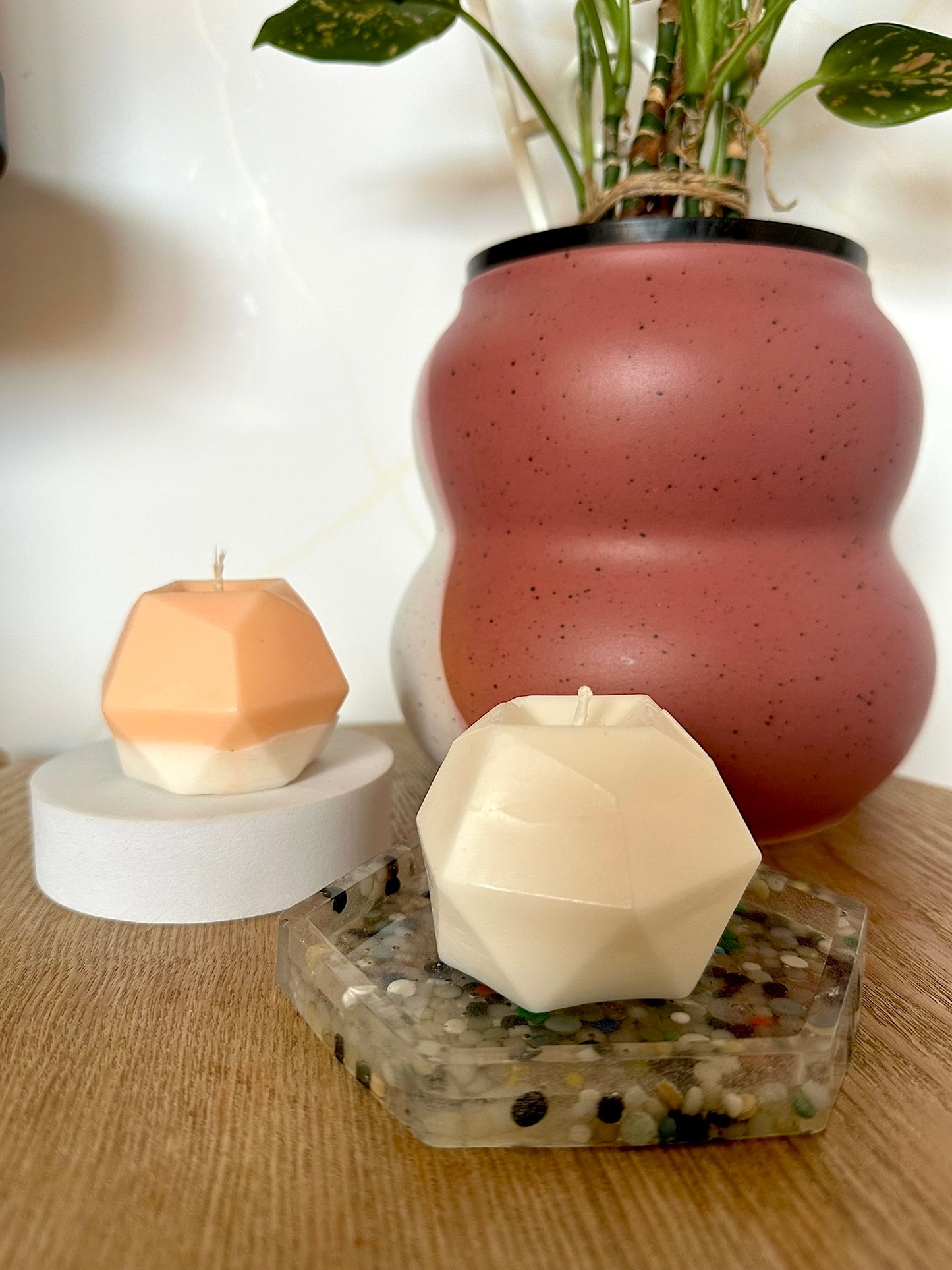 The Geo Candle from Suki Home Image 1